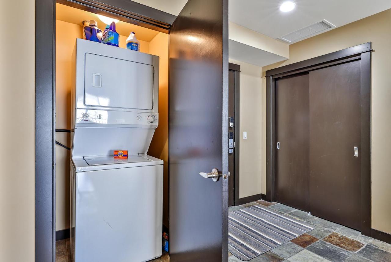 Heavenly Mountain Condo Managed By Little Sister Getaways Canmore Exterior foto