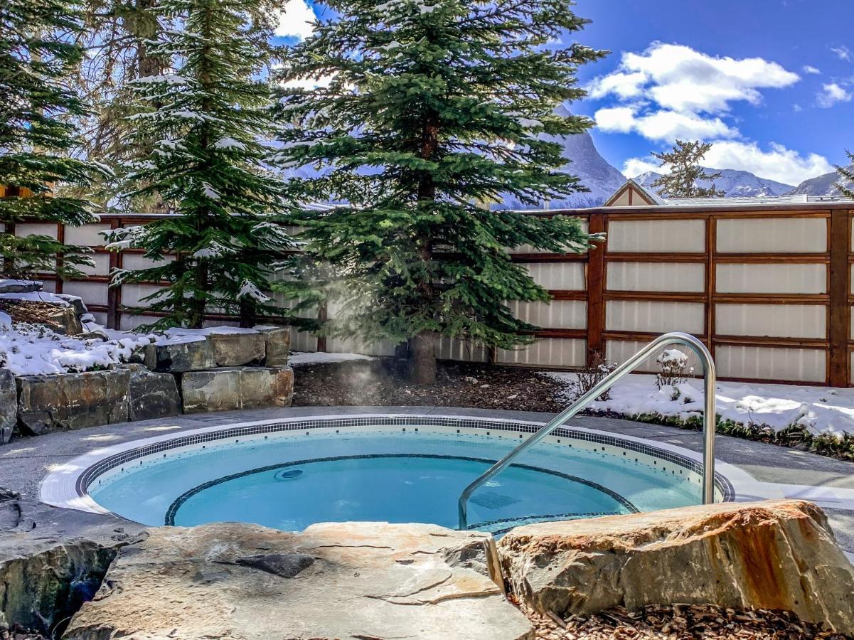 Heavenly Mountain Condo Managed By Little Sister Getaways Canmore Exterior foto