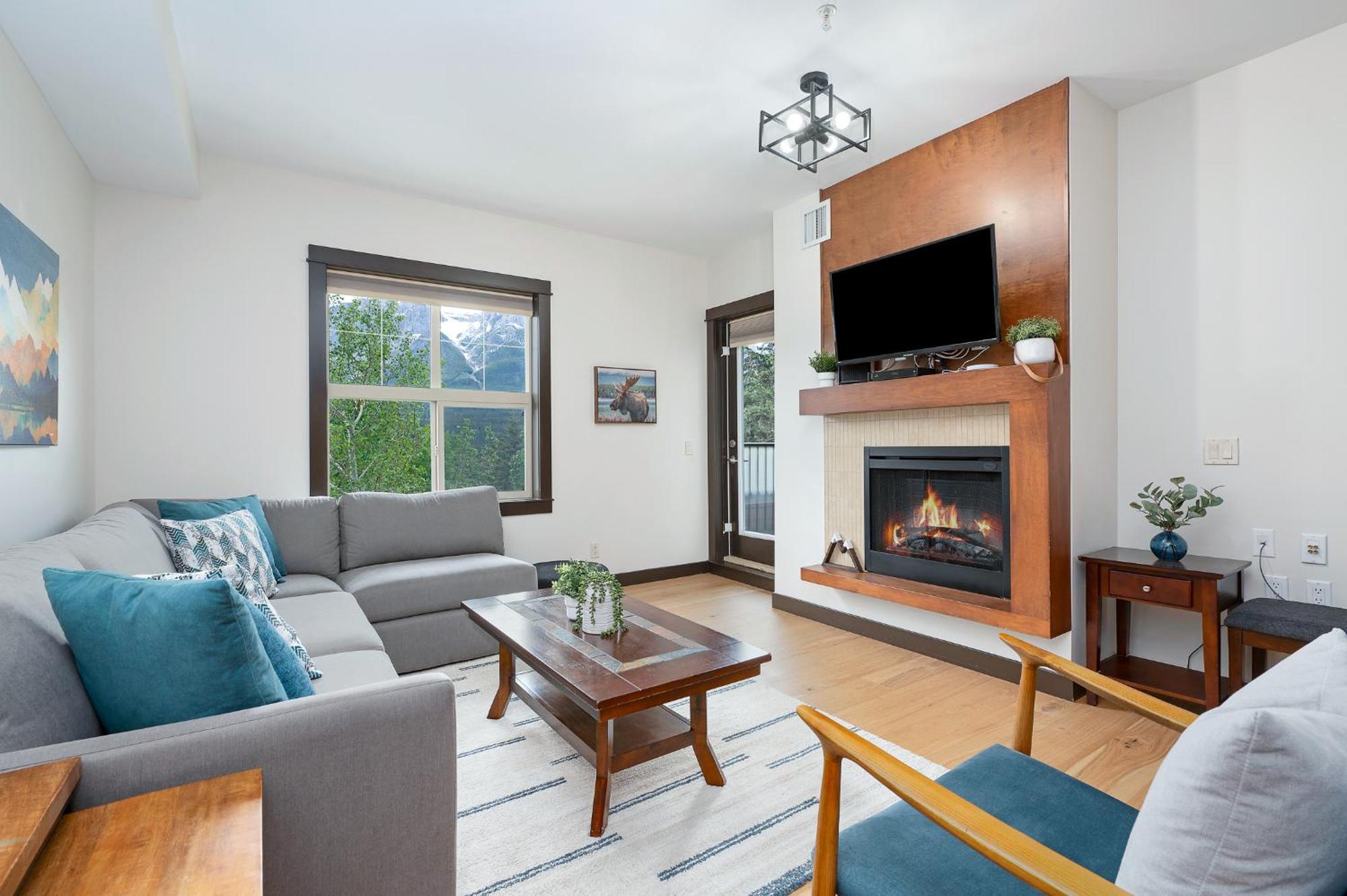 Heavenly Mountain Condo Managed By Little Sister Getaways Canmore Exterior foto